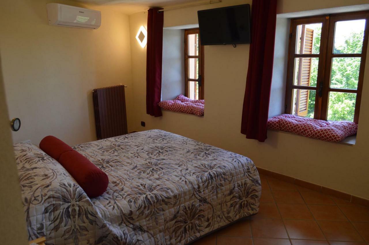 Casa Pulci Hotel Гринцане Кавур Екстериор снимка